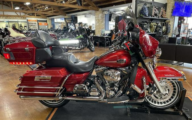 2013 Harley-Davidson FLHTCU - Electra Glide Ultra Classic