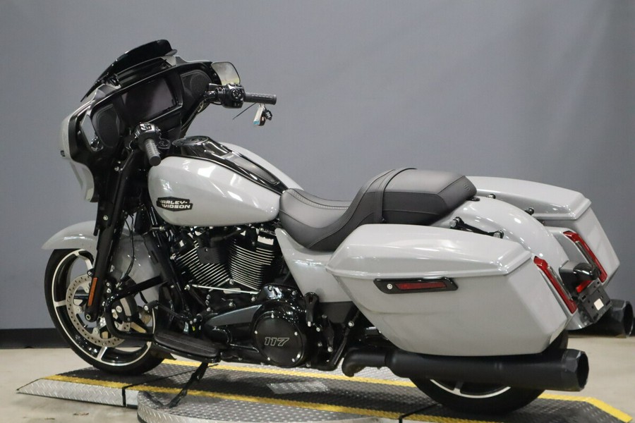 2025 Harley-Davidson Street Glide