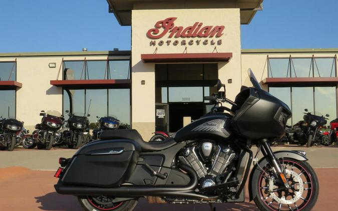 2025 Indian Motorcycle® Challenger® Dark Horse® Black Smoke