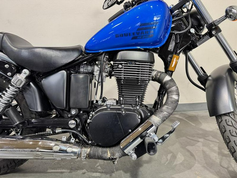 2019 Suzuki Boulevard S40