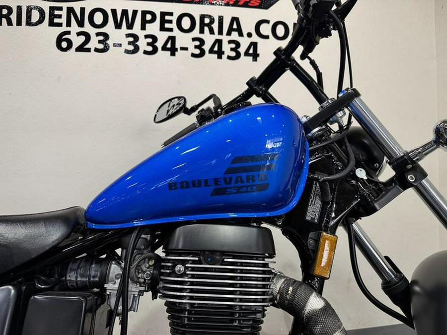 2019 Suzuki Boulevard S40