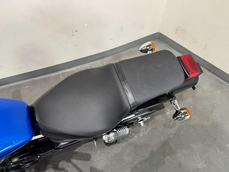 2019 Suzuki Boulevard S40