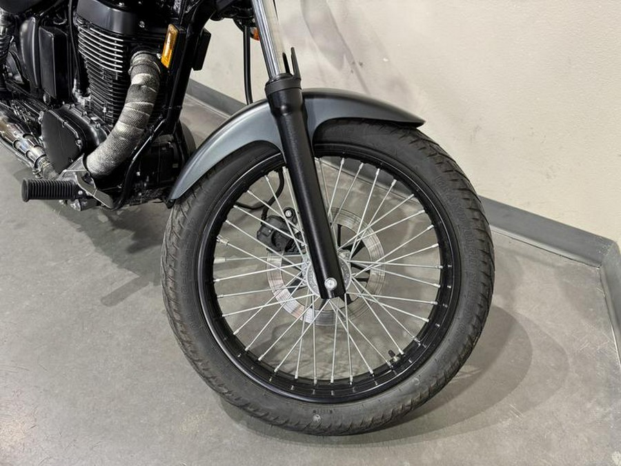 2019 Suzuki Boulevard S40