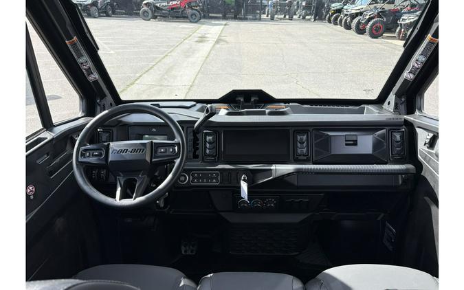 2026 Can-Am Defender Max XT Cab HD11