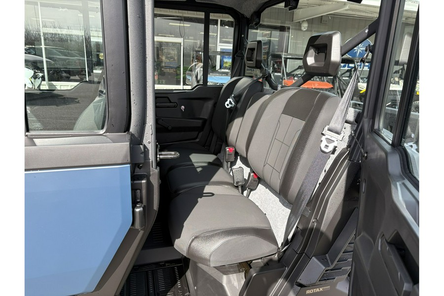 2026 Can-Am Defender Max XT Cab HD11