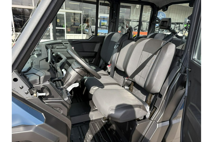 2026 Can-Am Defender Max XT Cab HD11