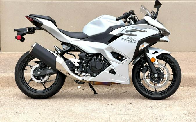 2025 Kawasaki Ninja® 500 ABS