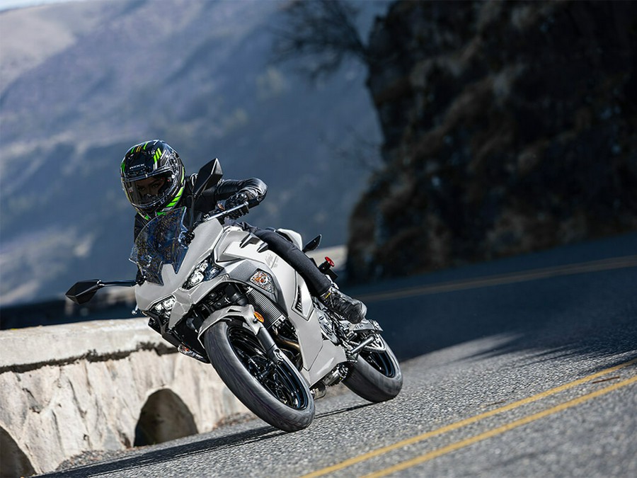 2025 Kawasaki Ninja® 500 ABS
