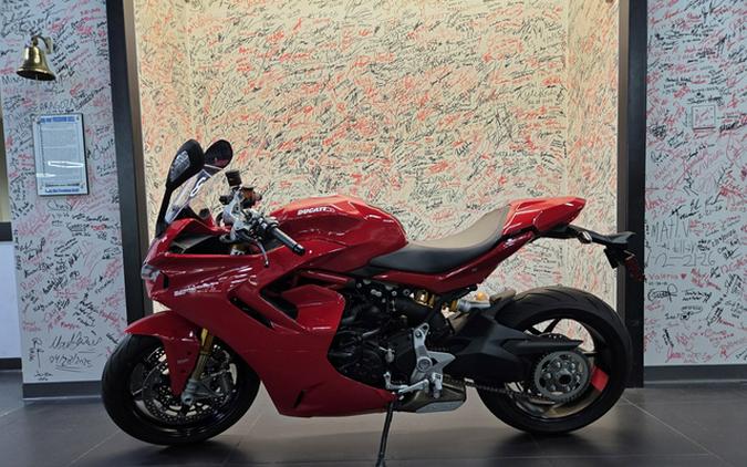2024 Ducati Supersport 950 S