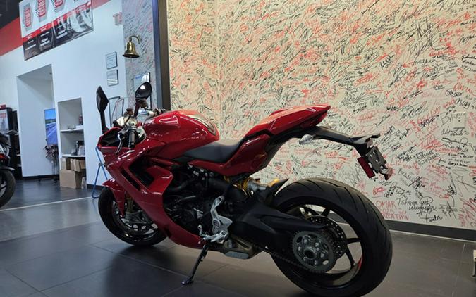 2024 Ducati Supersport 950 S