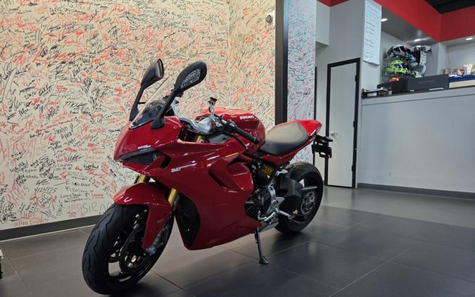 2024 Ducati Supersport 950 S