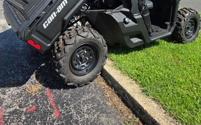 2026 Can-AM DEFENDER HD9