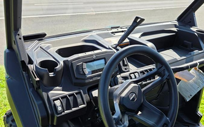 2026 Can-AM DEFENDER HD9