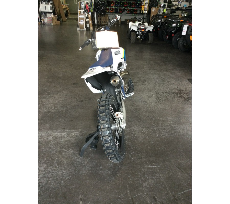 2025 Husqvarna TC 300
