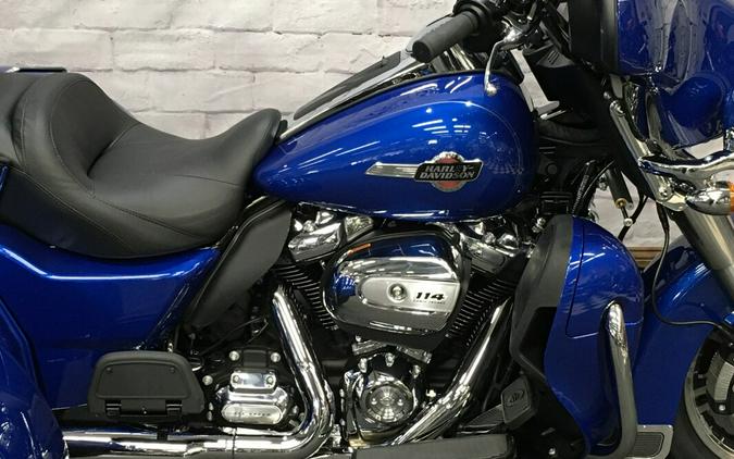 2024 Harley-Davidson Tri Glide Ultra Blue Burst FLHTCUTG