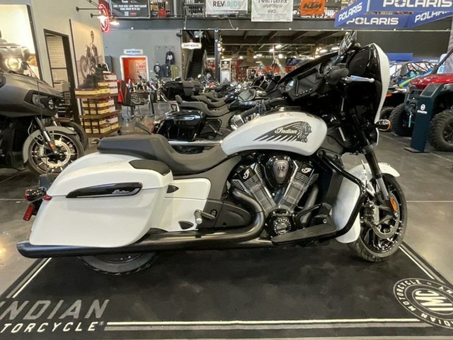 2025 Indian Chieftain PowerPlus Dark Horse w/PowerBand Audio