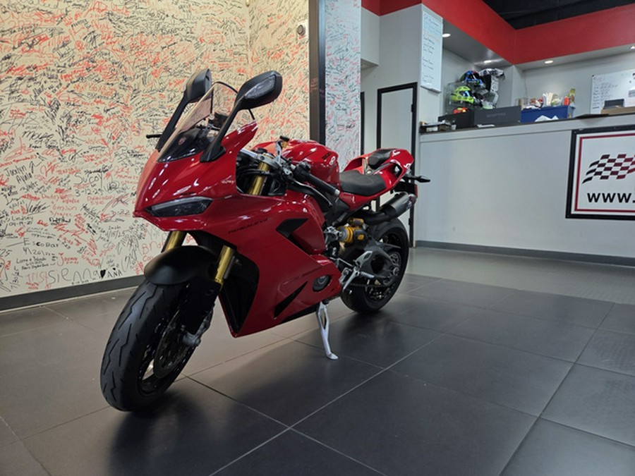 2025 Ducati Panigale V2 S