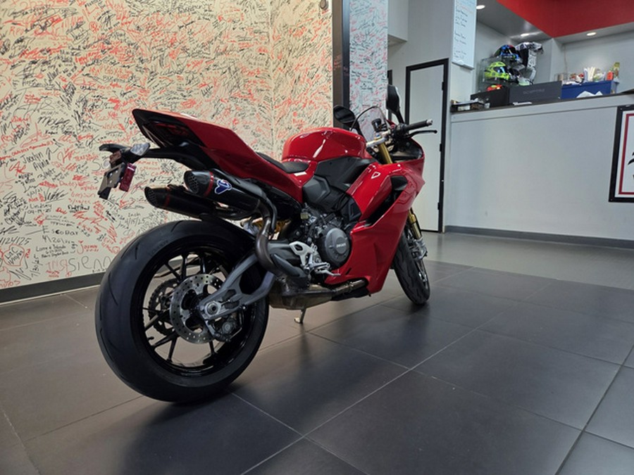 2025 Ducati Panigale V2 S