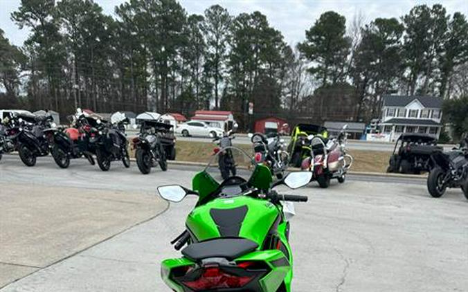 2024 Kawasaki Ninja ZX-10R KRT Edition