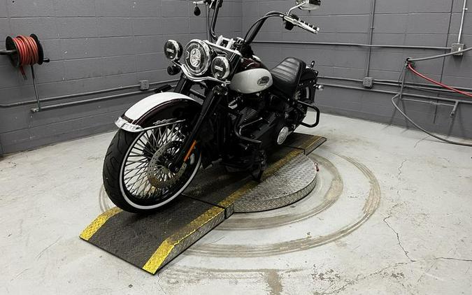 2021 Harley-Davidson® FLHCS - Heritage Classic 114