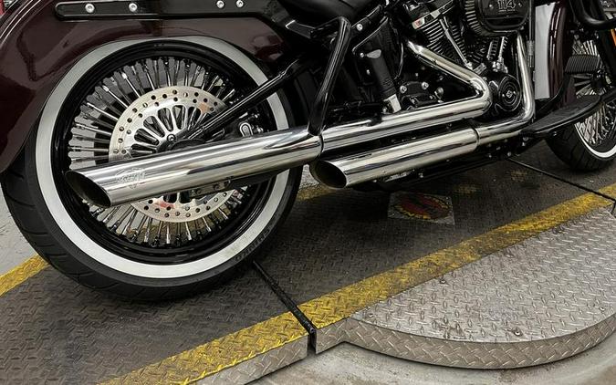 2021 Harley-Davidson® FLHCS - Heritage Classic 114