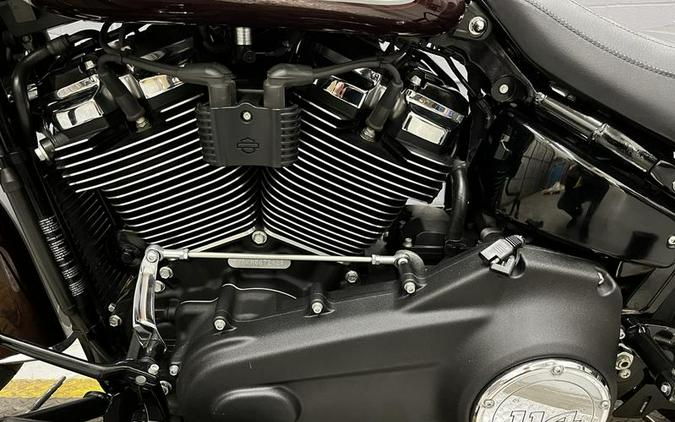 2021 Harley-Davidson® FLHCS - Heritage Classic 114