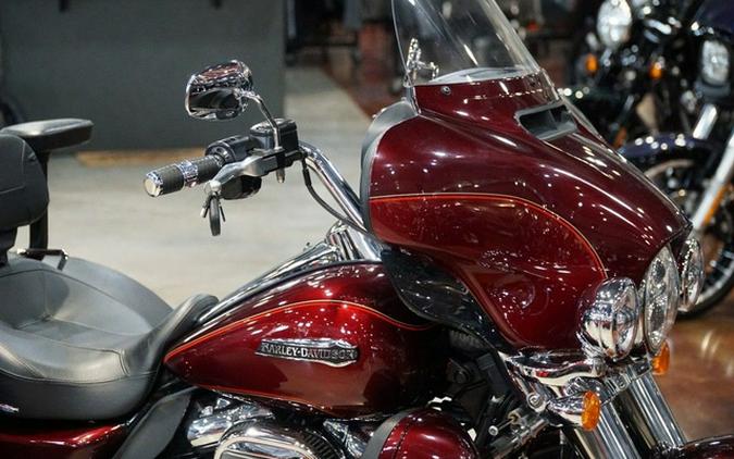 2017 Harley-Davidson Trike FLHTCUTG - Tri Glide Ultra