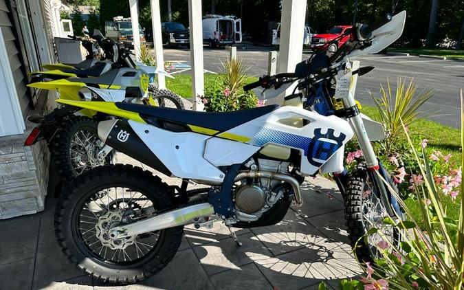 2024 Husqvarna Motorcycles FE 350s