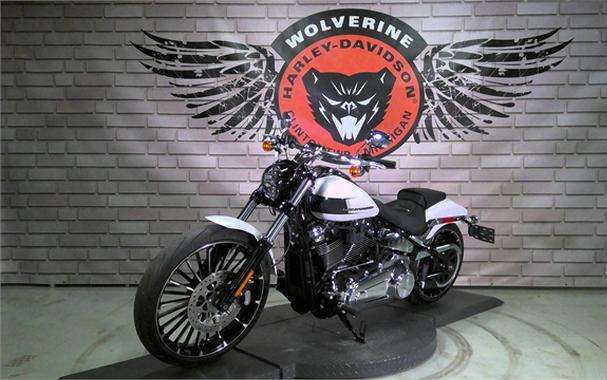 2024 Harley-Davidson Breakout