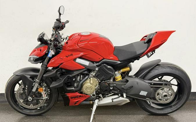 2024 Ducati Streetfighter V4 Red