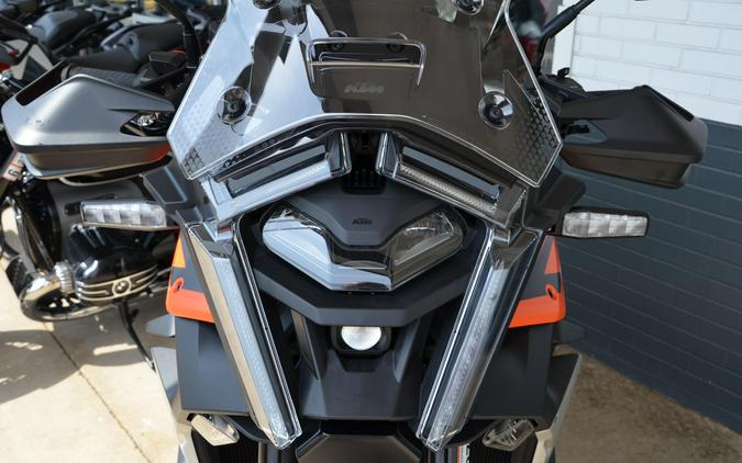 2027 KTM 1390 SUPER ADVENTURE S EVO