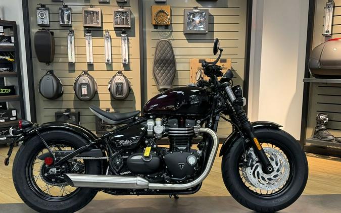 2024 Triumph Bonneville Bobber Stealth Edition