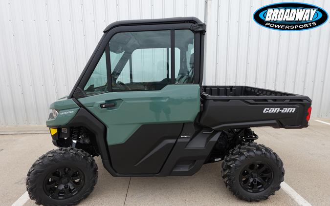 2026 Can-Am Defender DPS CAB HD10