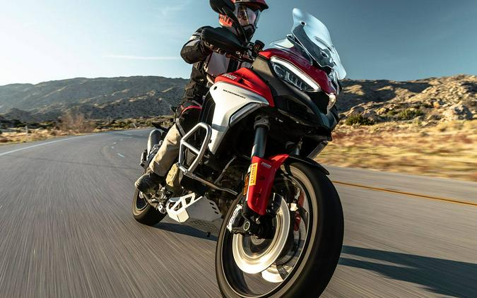 2024 Ducati Multistrada V4 S Travel & Radar Spoked Wheels