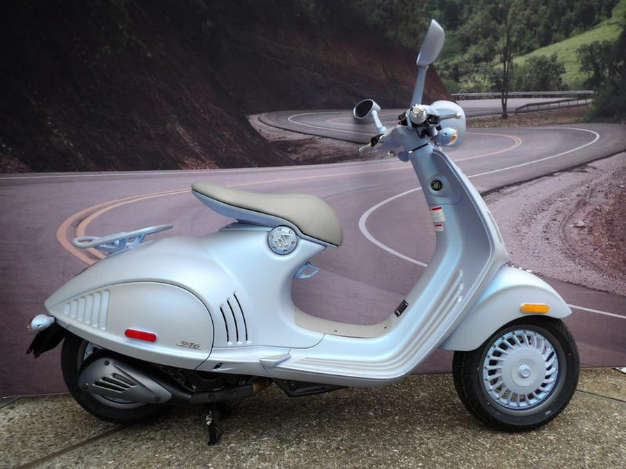 2025 Vespa 946 Snake