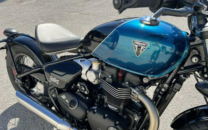 2026 Triumph Bonneville Bobber Interstellar Blue