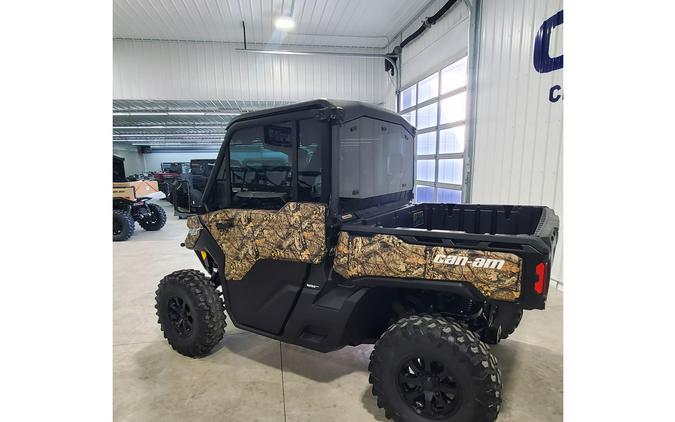 2023 Can-Am Defender Limited HD10