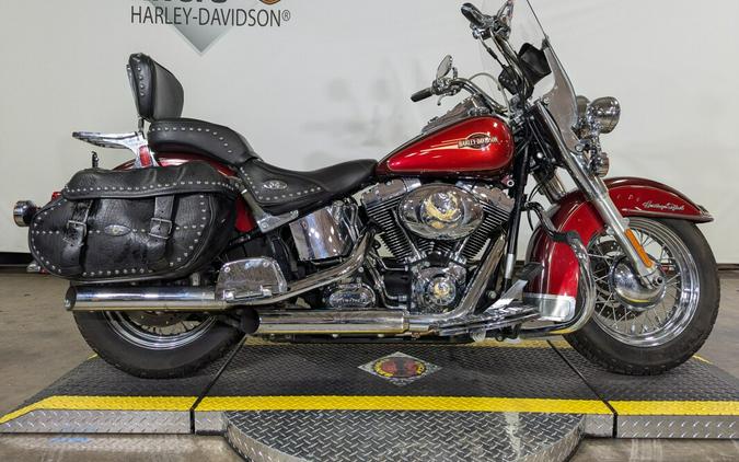 2008 Harley-Davidson Heritage Softail® Classic Crimson Red Sunglo/Candy Red Sunglo