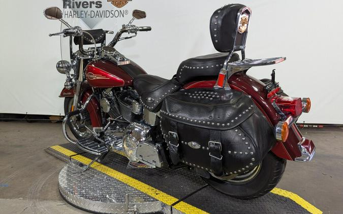 2008 Harley-Davidson Heritage Softail® Classic Crimson Red Sunglo/Candy Red Sunglo