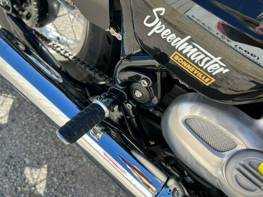 2026 Triumph Bonneville Speedmaster Carnival red