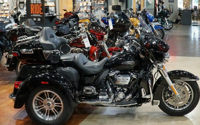 2020 Harley-Davidson Trike FLHTCUTG - Tri Glide Ultra
