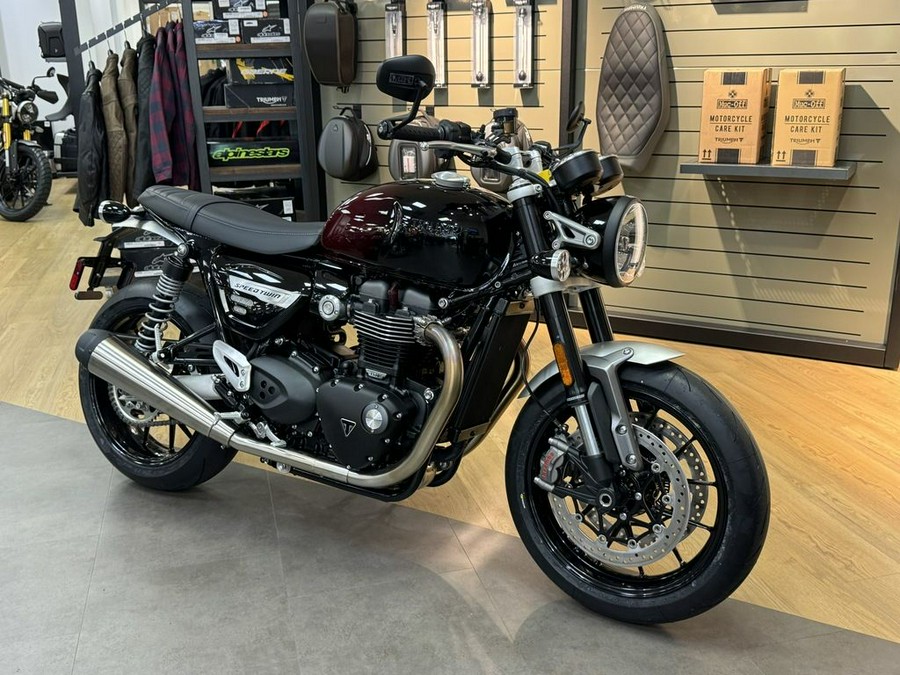 2024 Triumph Speed Twin 1200 Stealth Edition