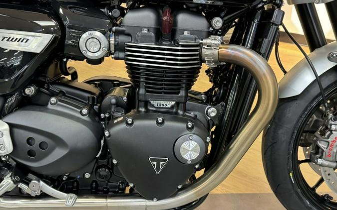 2024 Triumph Speed Twin 1200 Stealth Edition