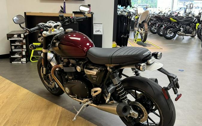 2024 Triumph Speed Twin 1200 Stealth Edition