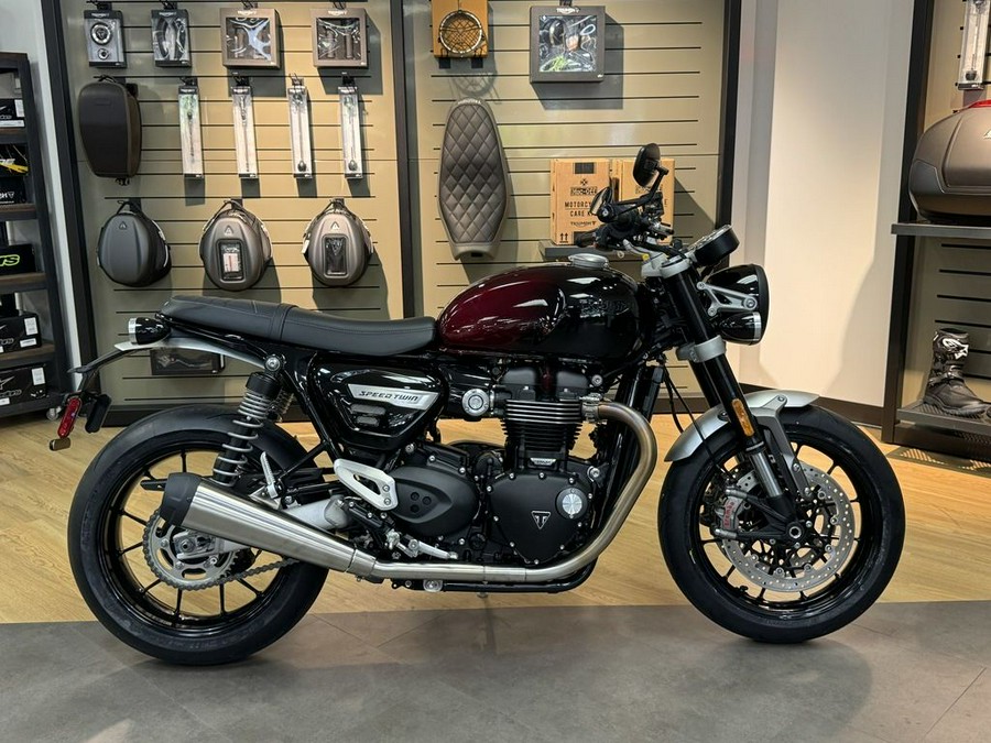 2024 Triumph Speed Twin 1200 Stealth Edition