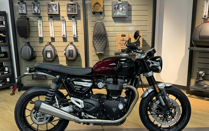 2024 Triumph Speed Twin 1200 Stealth Edition