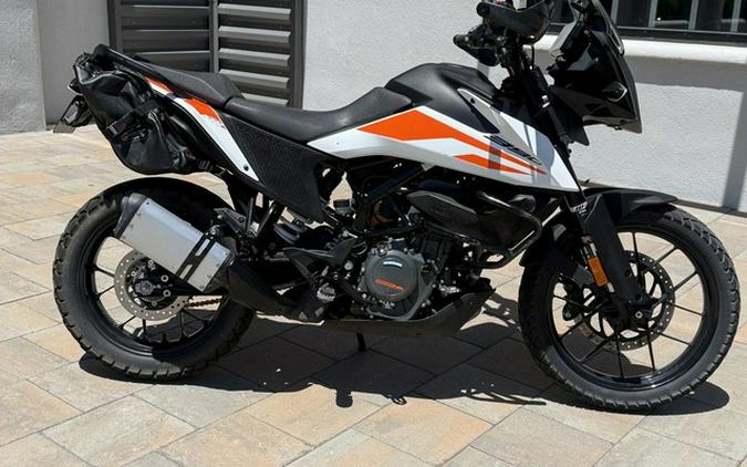 2020 KTM Adventure 390