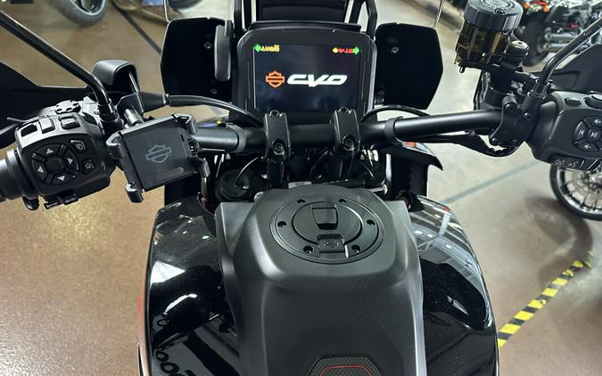 RA1250SE 2024 CVO™ Pan America®