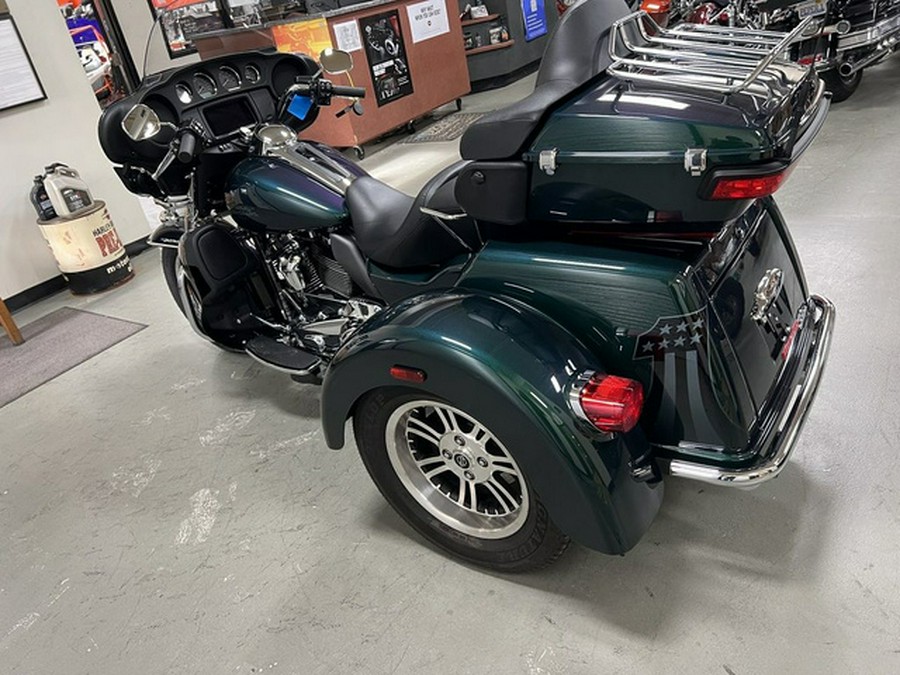 2021 Harley-Davidson Trike FLHTCUTG - Tri Glide Ultra