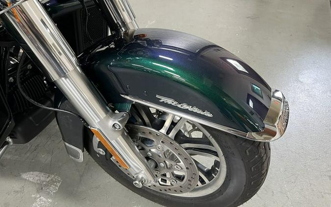 2021 Harley-Davidson Trike FLHTCUTG - Tri Glide Ultra